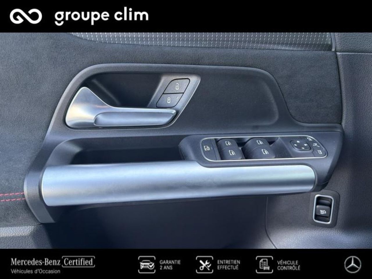 Photo du v&eacute;hicule 17 / 18