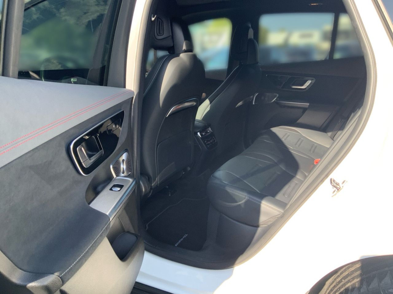 Mercedes-Benz EQE SUV – Bild 29