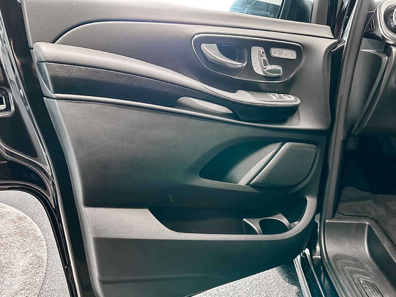 Fahrzeugbild 11 / 16