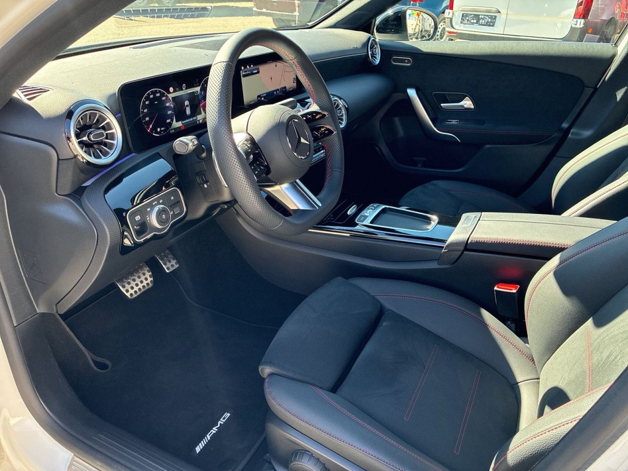 Fahrzeugbild 12 / 18