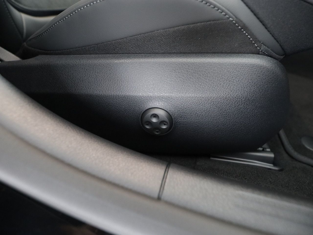Mercedes-Benz C-Klasse – Bild 17