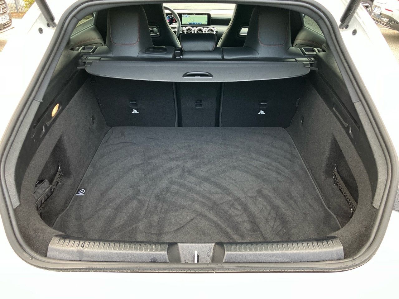 Mercedes-Benz CLA – Bild 8