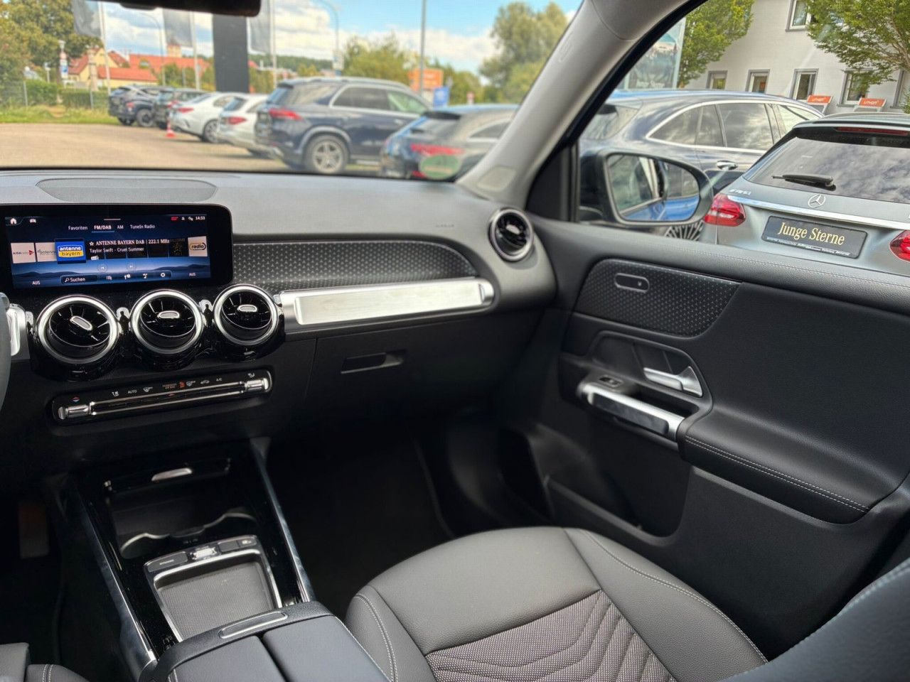 Mercedes-Benz GLB – Bild 7