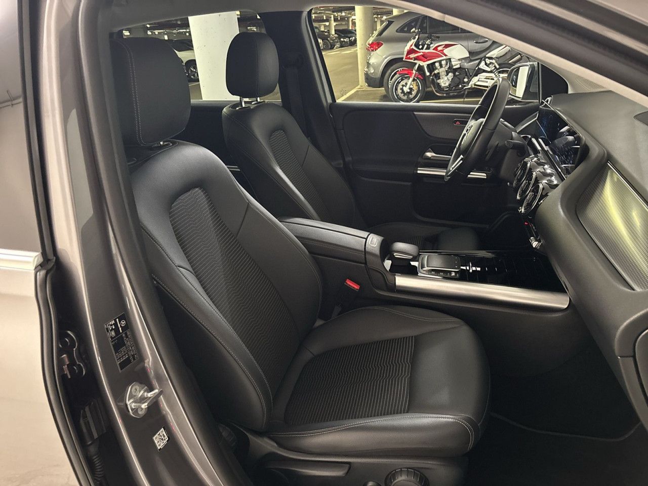 Fahrzeugbild 16 / 20