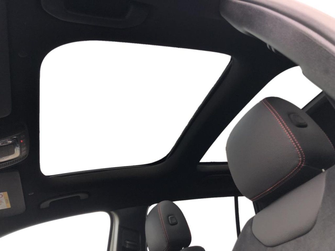 Mercedes-Benz GLB – Bild 13