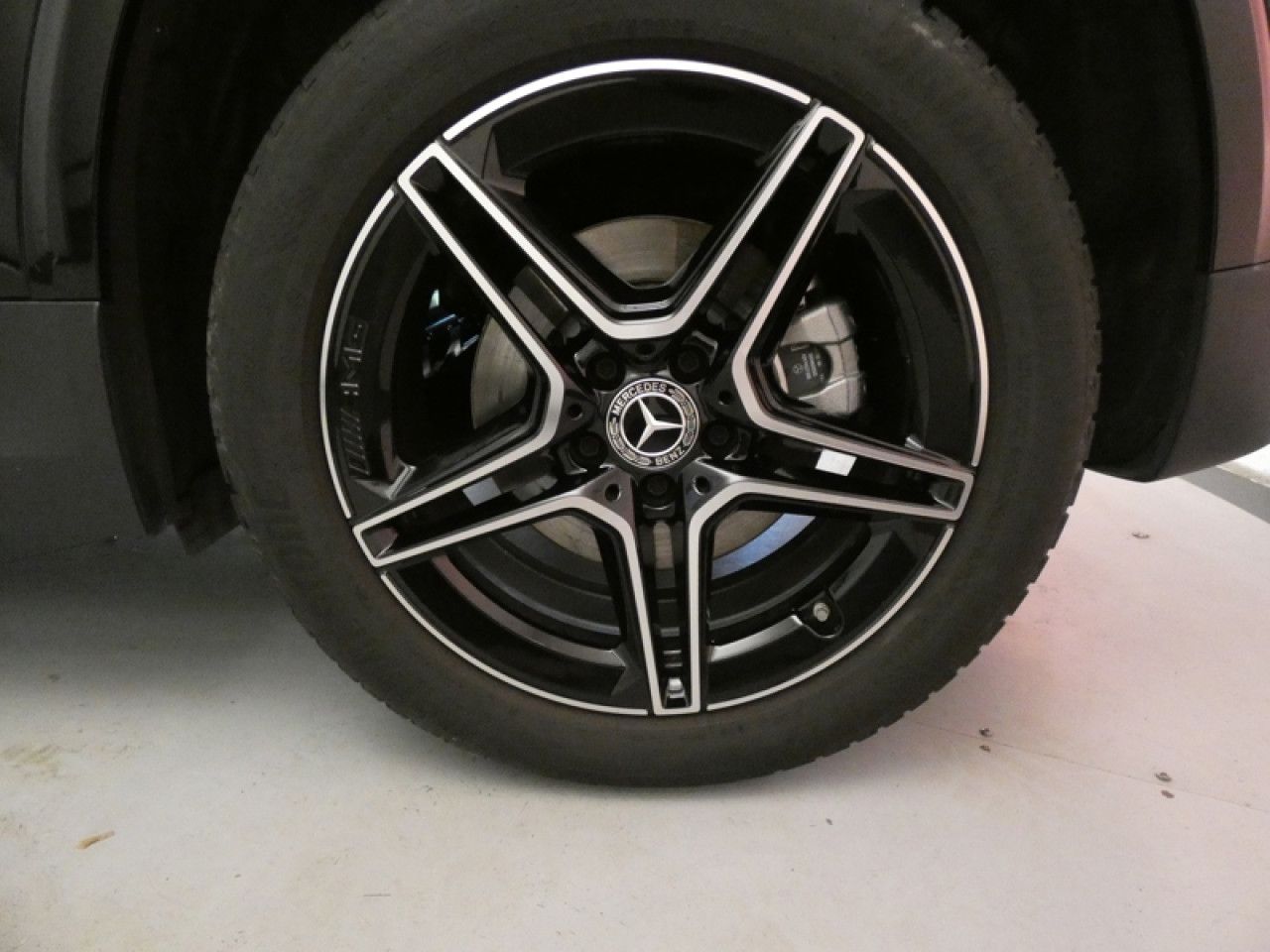 Photo du v&eacute;hicule 9 / 18