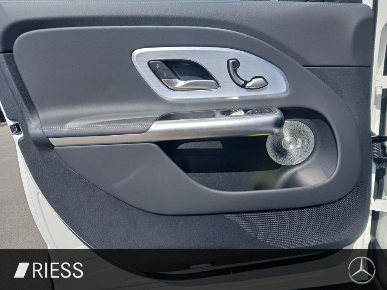 Mercedes-Benz GLB – Bild 3