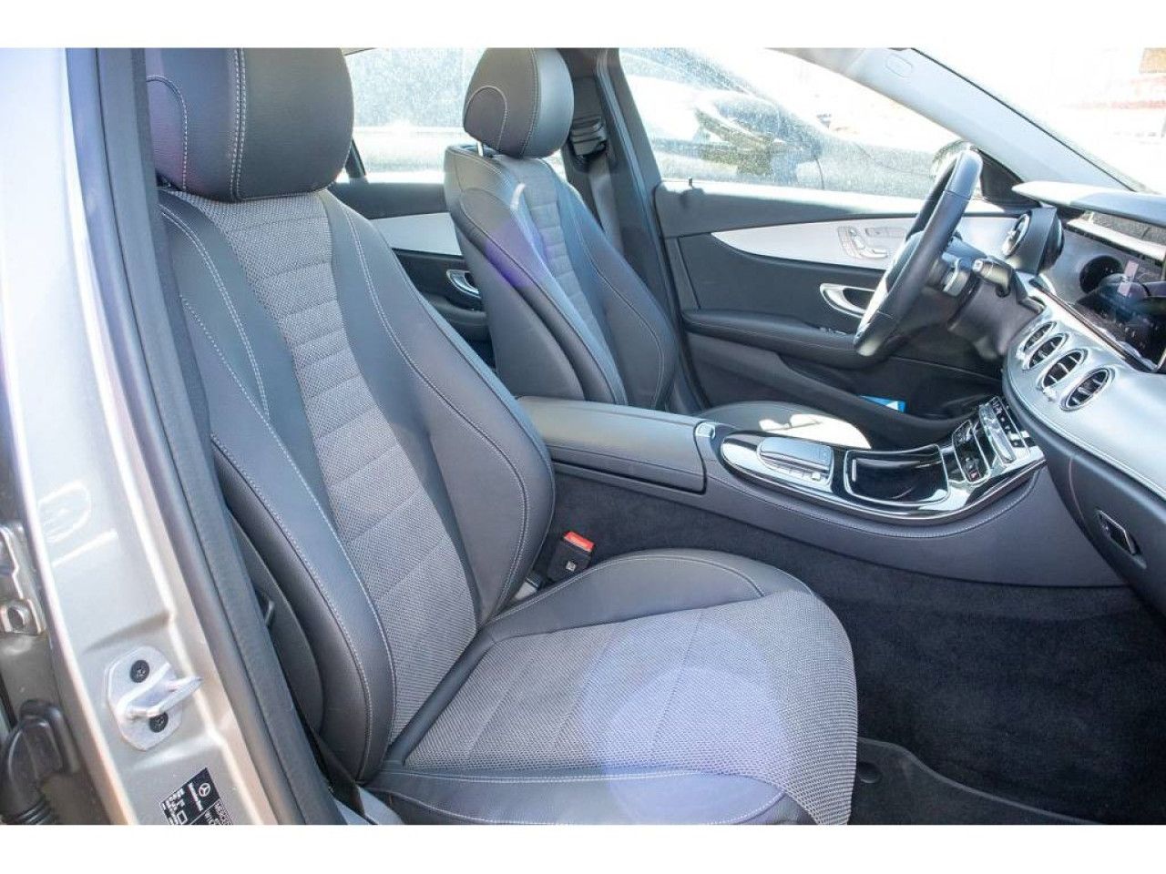 Mercedes-Benz E-Klasse – Bild 4