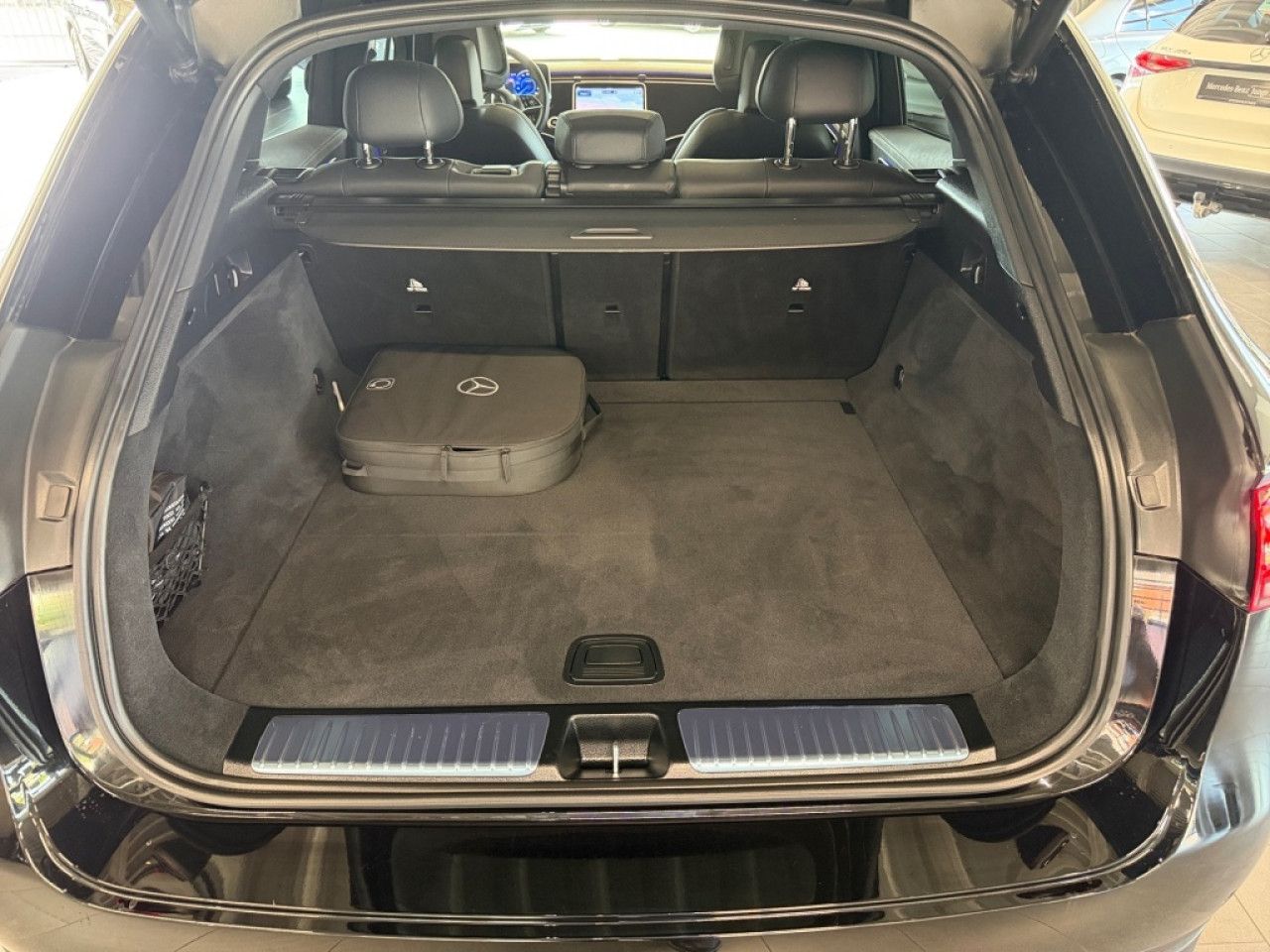 Mercedes-Benz EQE – Bild 9