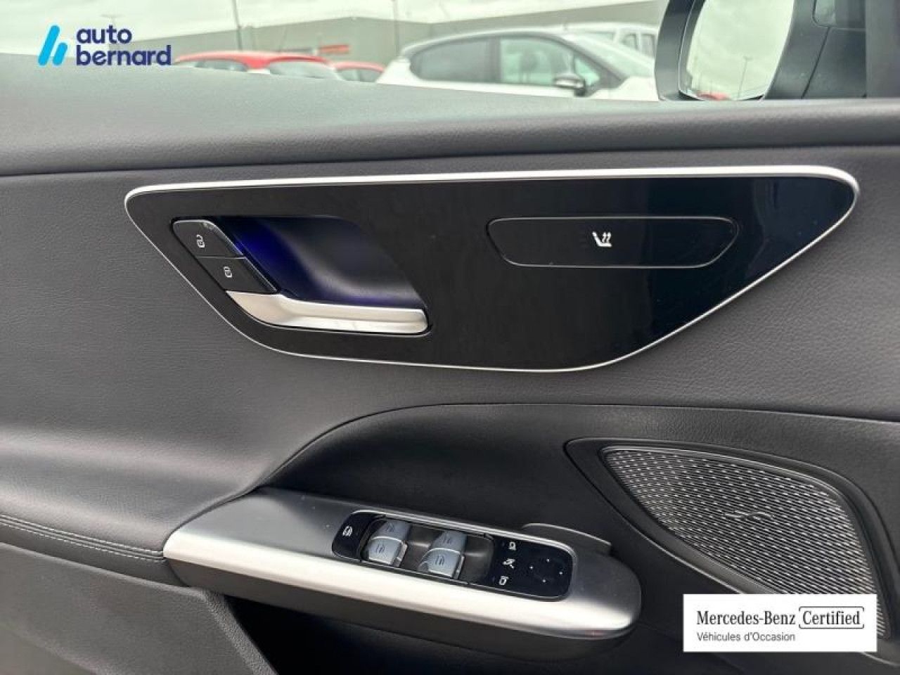 Photo du v&eacute;hicule 14 / 18