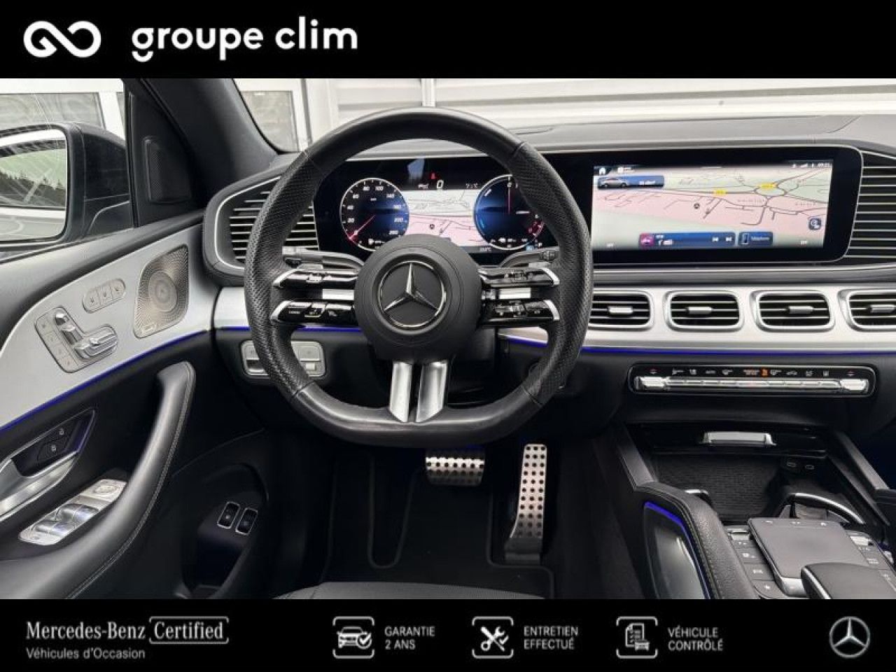 Photo du v&eacute;hicule 10 / 18