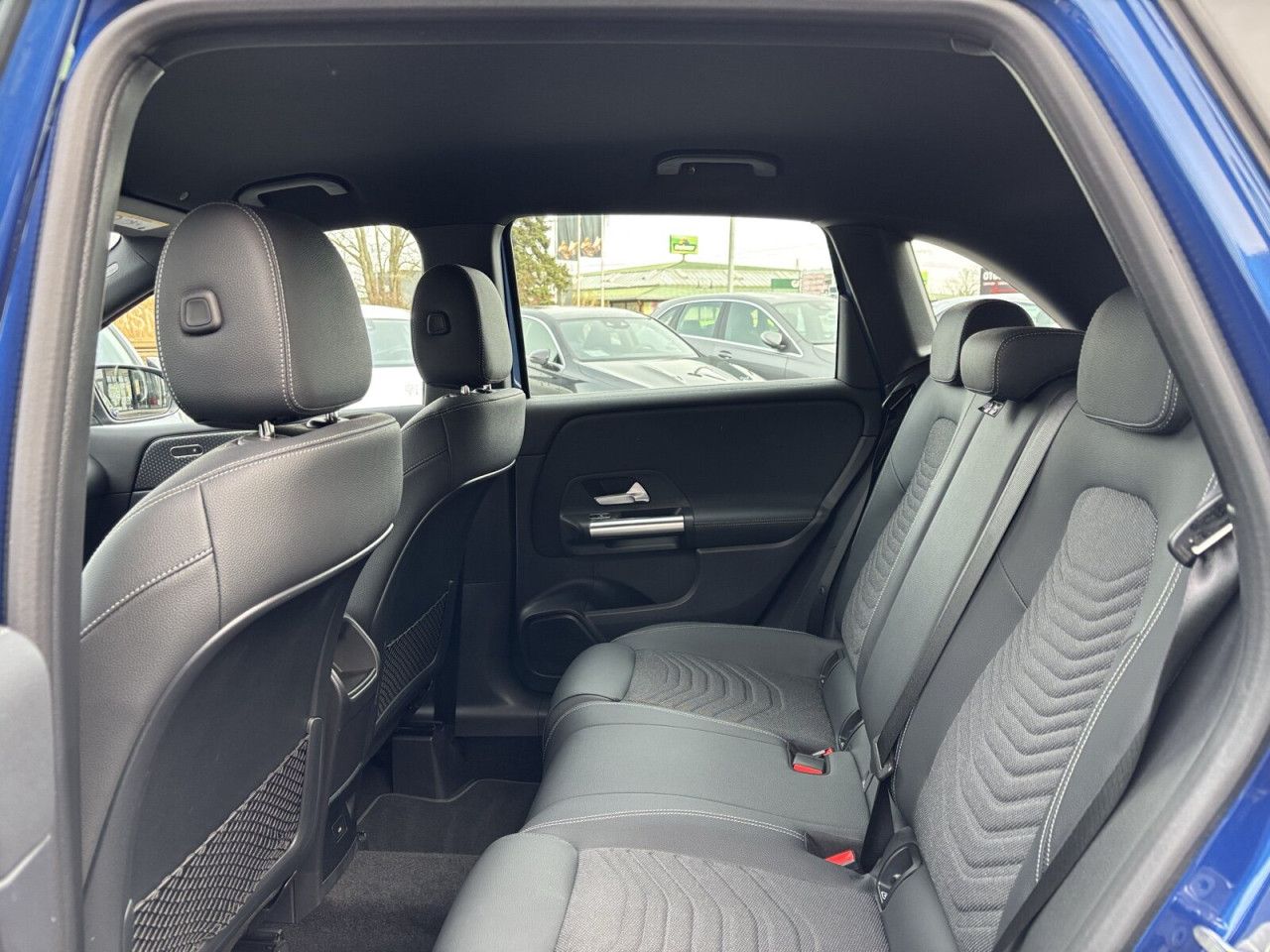 Fahrzeugbild 11 / 15