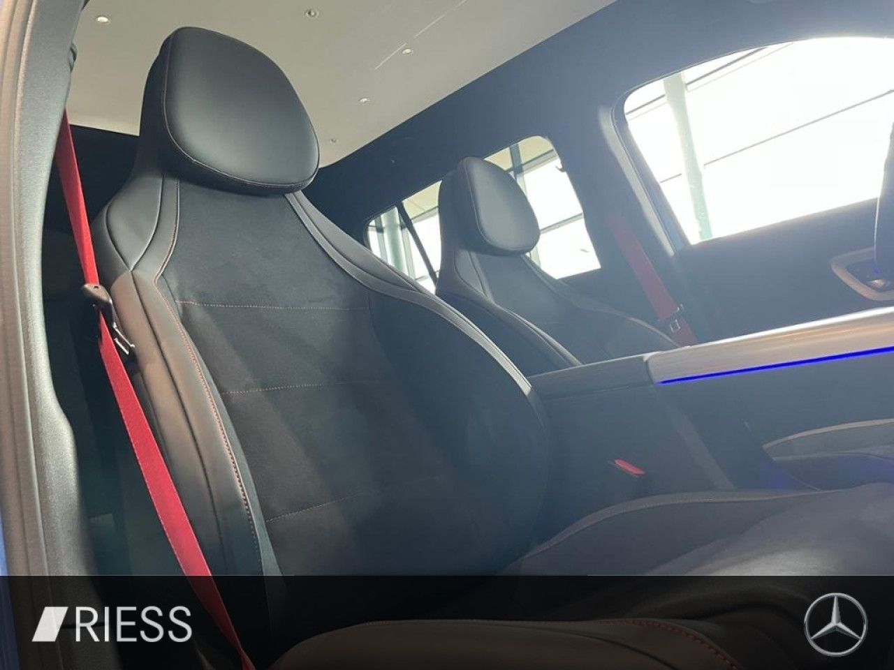 Mercedes-Benz GLB – Bild 10