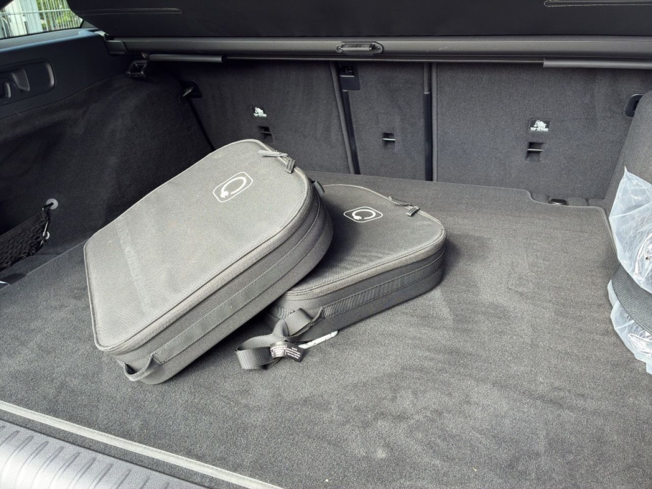 Mercedes-Benz E-Klasse – Bild 25