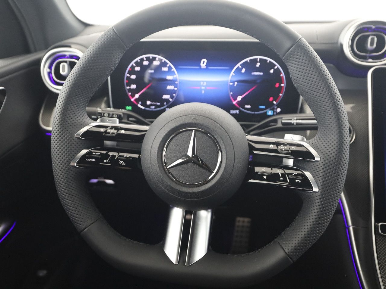 Mercedes-Benz GLC – Bild 10