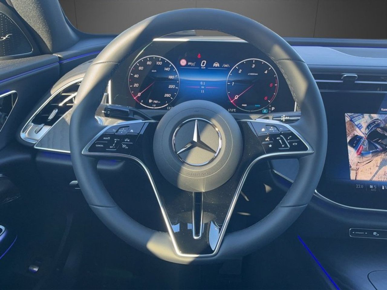 Mercedes-Benz E-Klasse – Bild 7