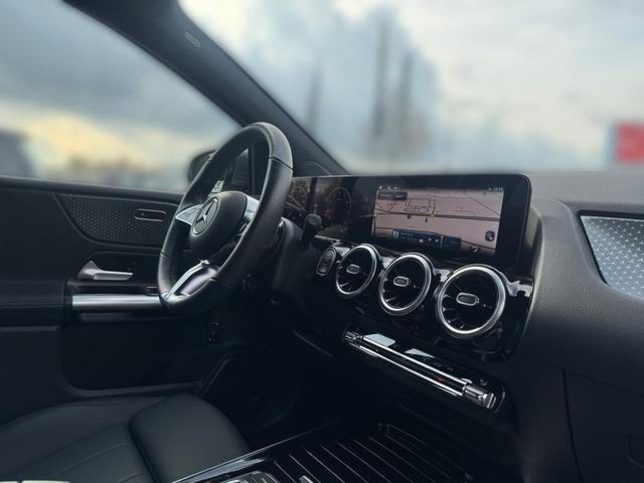 Fahrzeugbild 10 / 16