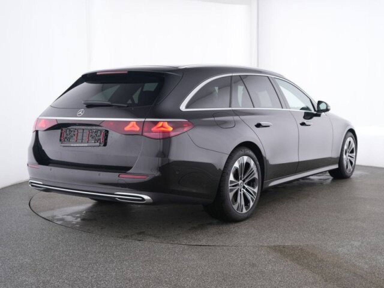 Mercedes-Benz E-Klasse – Bild 4