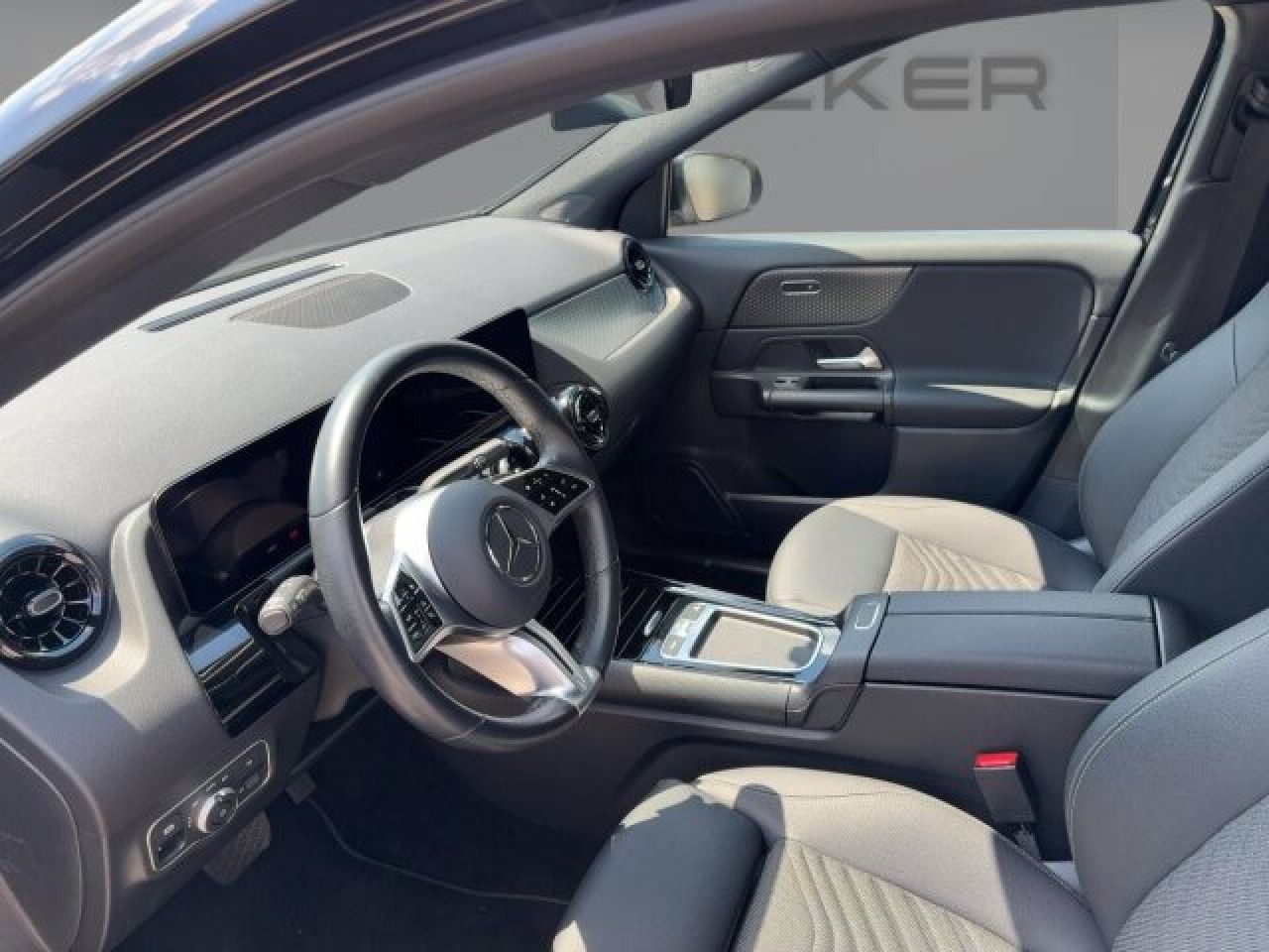 Mercedes-Benz GLA – Bild 8