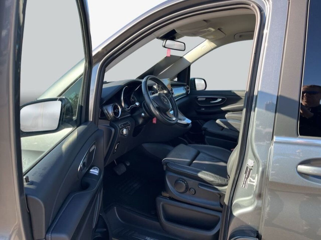 Mercedes-Benz EQV – Bild 9