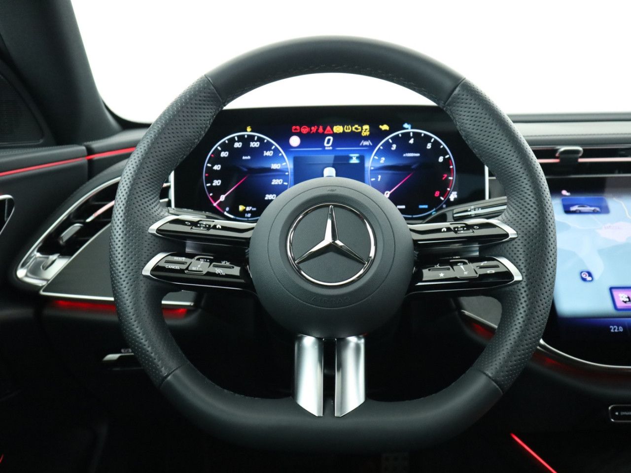 Mercedes-Benz E-Klasse – Bild 11