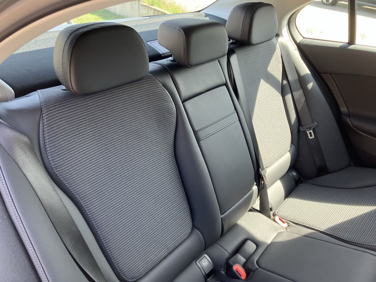 Mercedes-Benz C-Klasse – Bild 8
