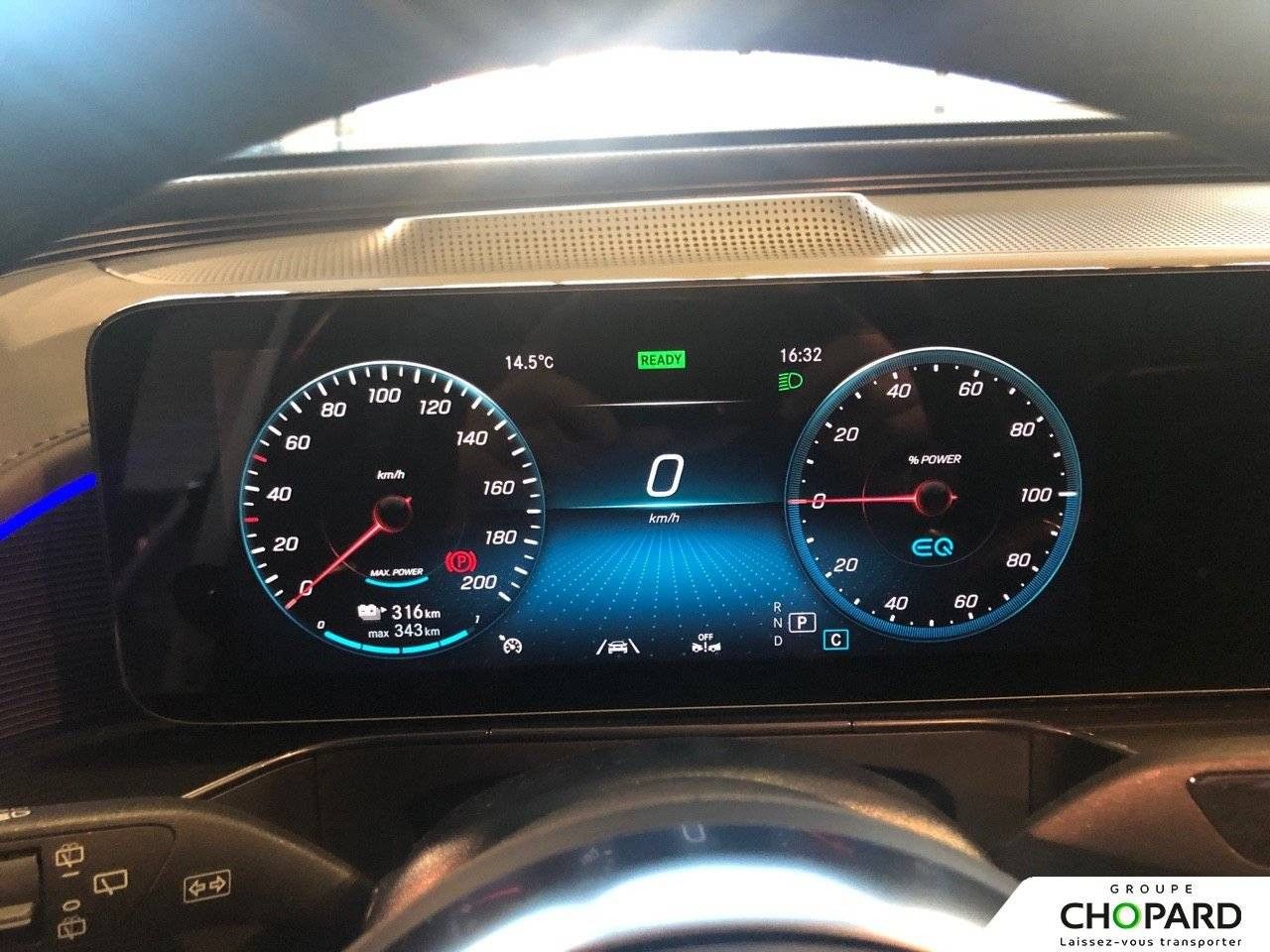 Photo du v&eacute;hicule 17 / 18