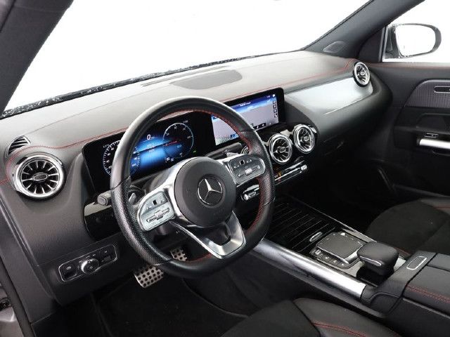 Mercedes-Benz EQA 300