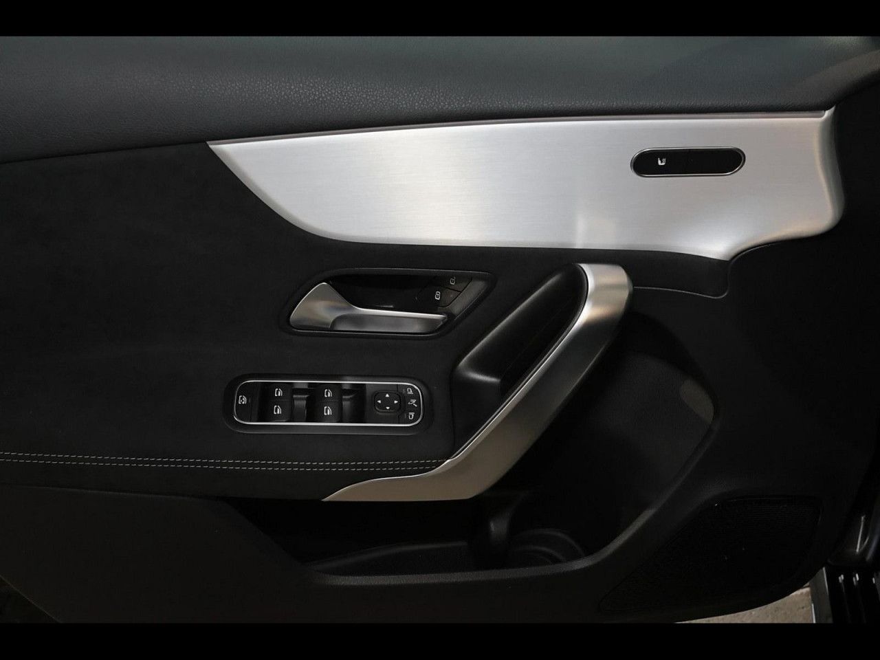 Mercedes-Benz A-Klasse – Bild 12