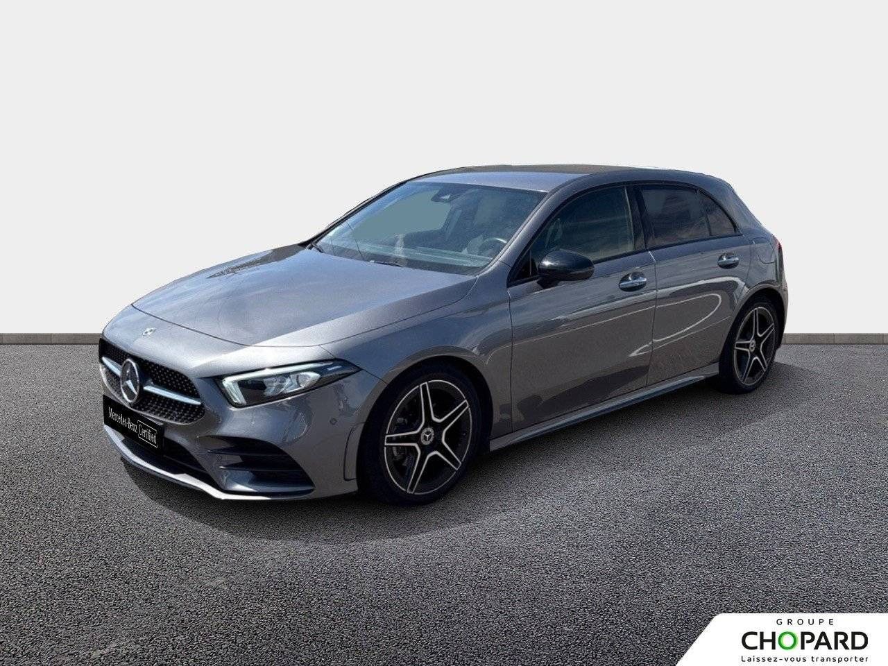 Photo du v&eacute;hicule 1 / 18