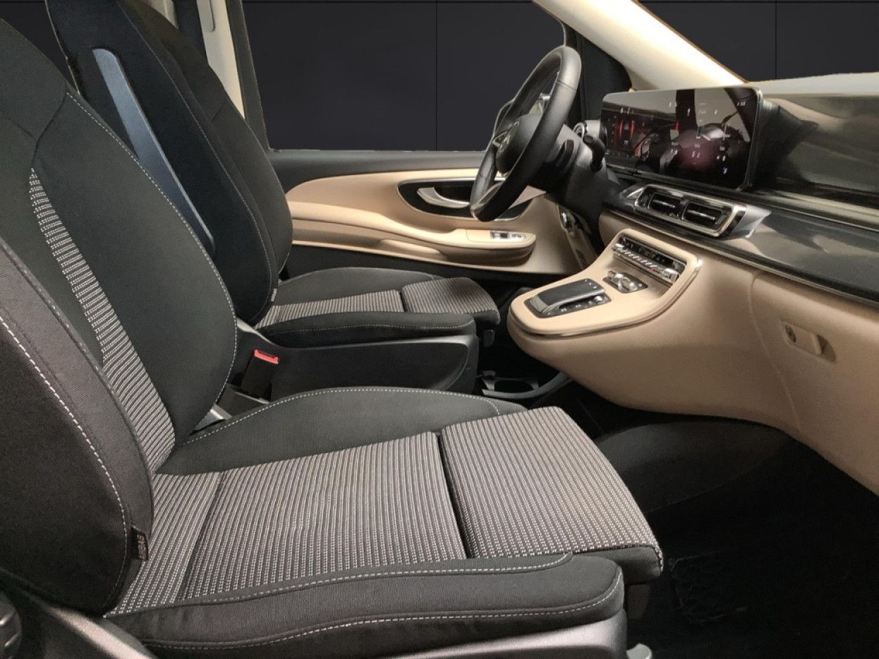 Mercedes-Benz Marco Polo – Bild 11