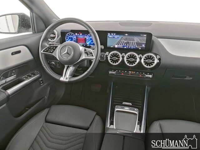 Mercedes-Benz EQA 300