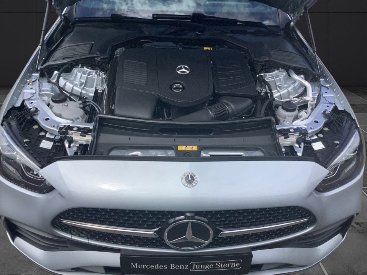 Mercedes-Benz C-Klasse – Bild 21