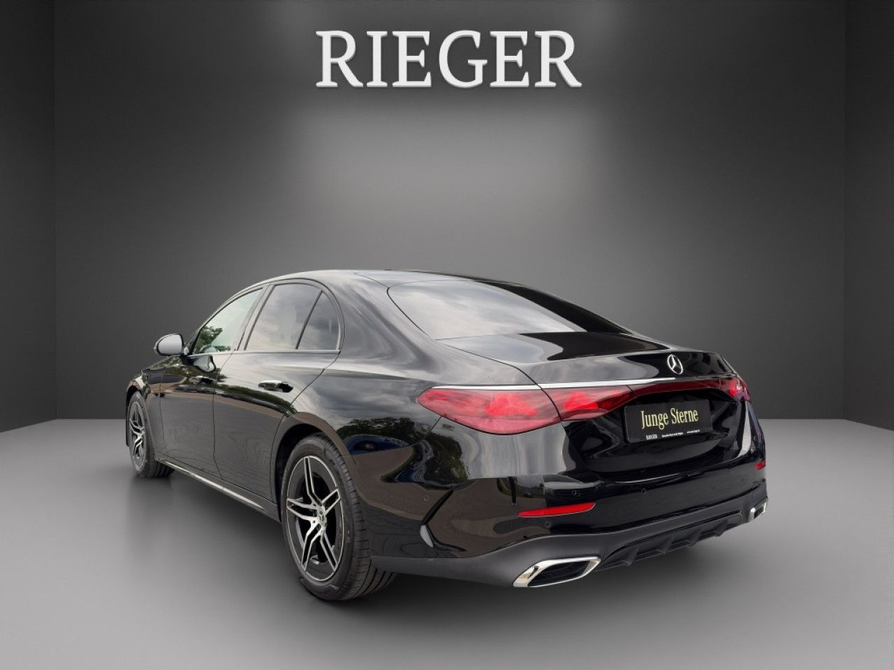 Mercedes-Benz E-Klasse – Bild 9
