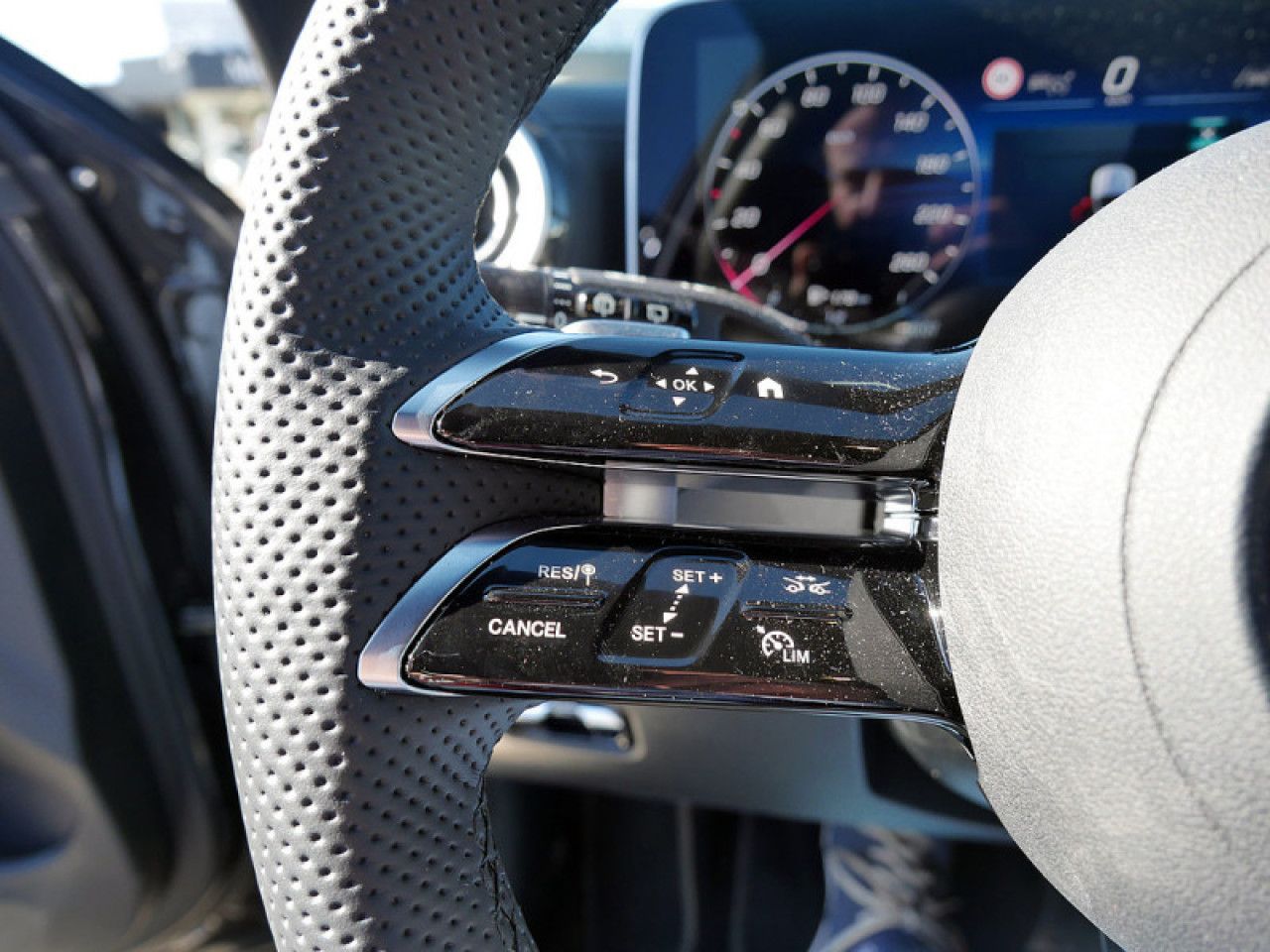 Mercedes-Benz C-Klasse – Bild 18