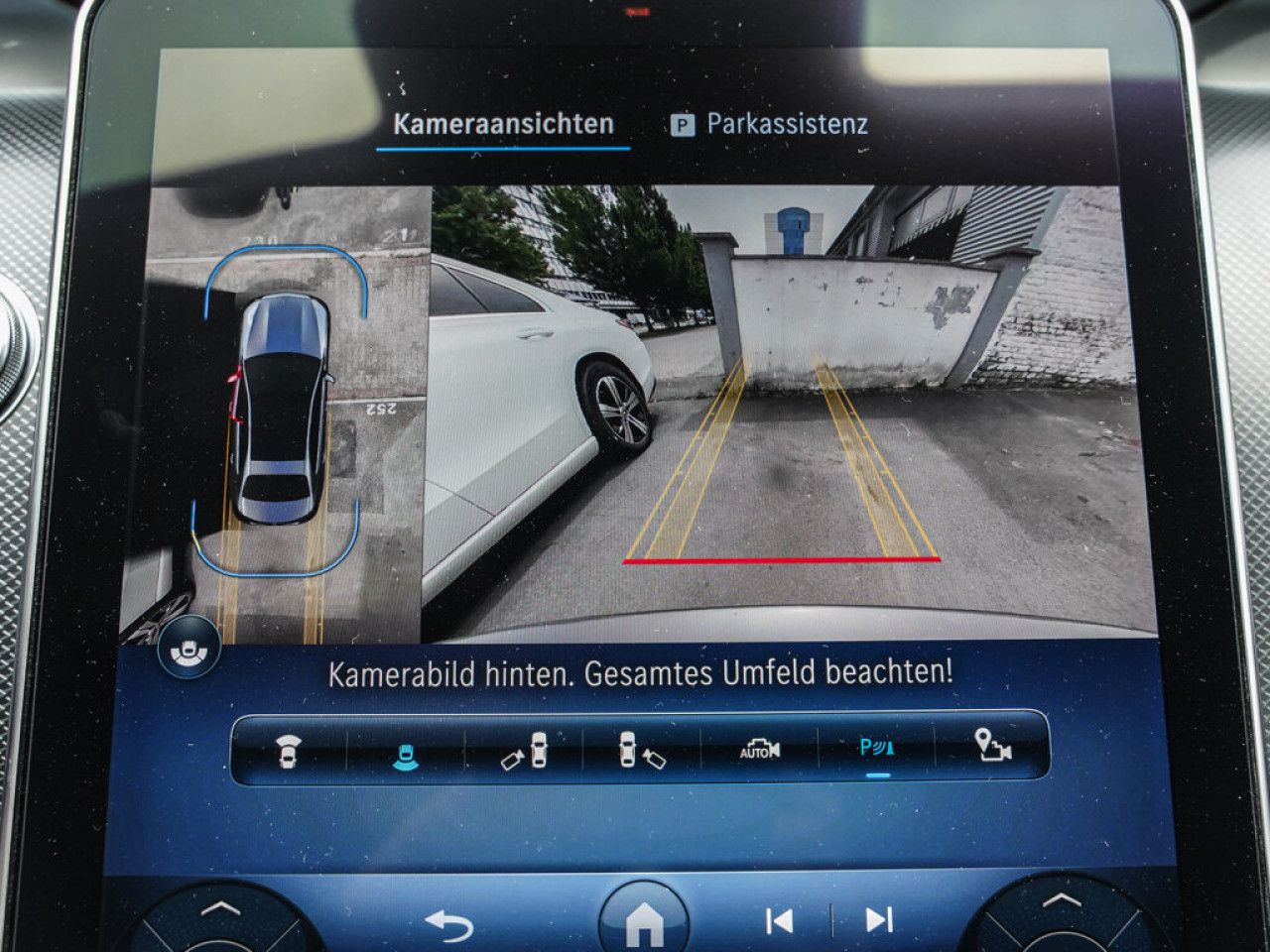 Mercedes-Benz C-Klasse – Bild 13