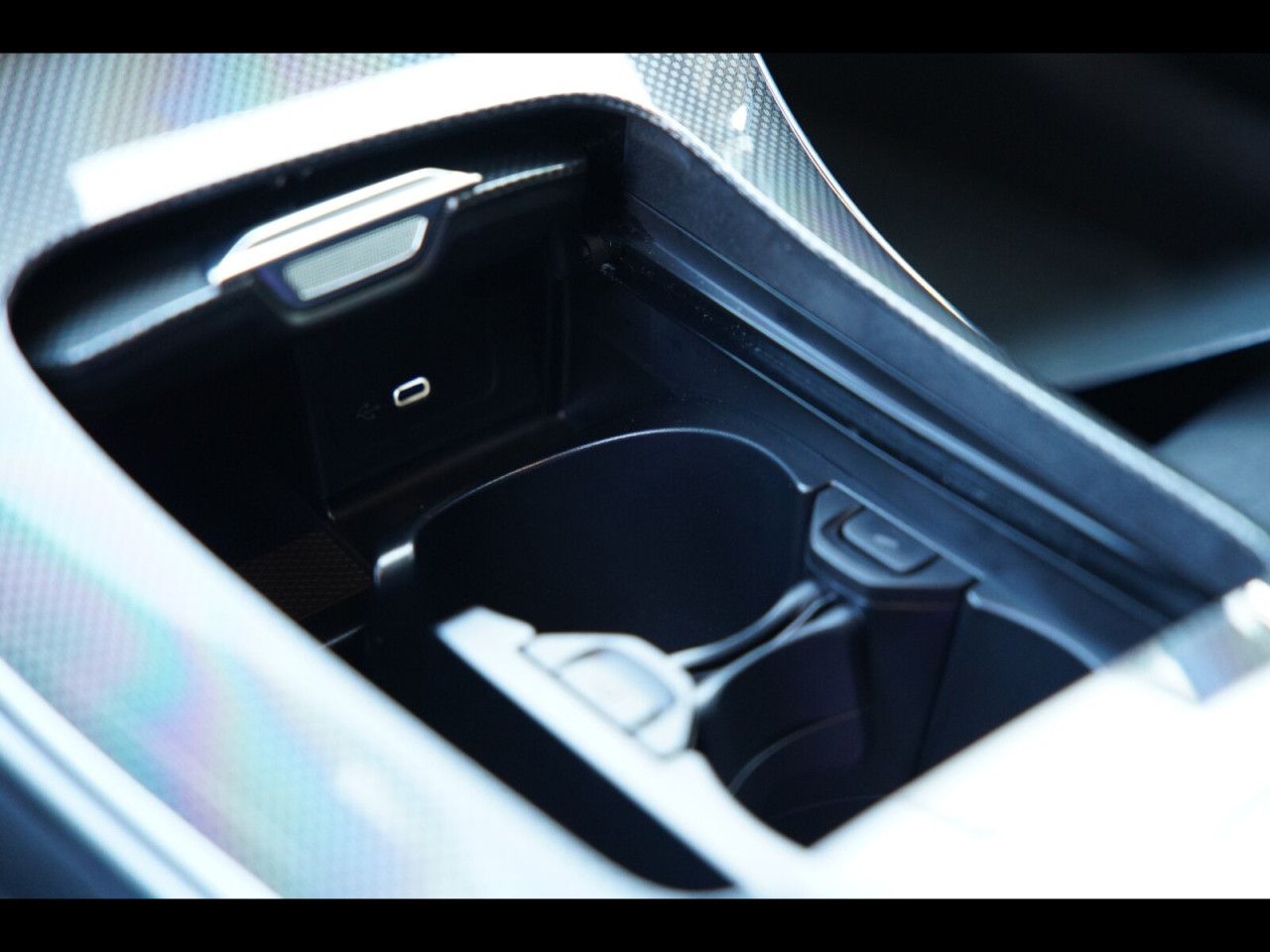 Fahrzeugbild 24 / 30