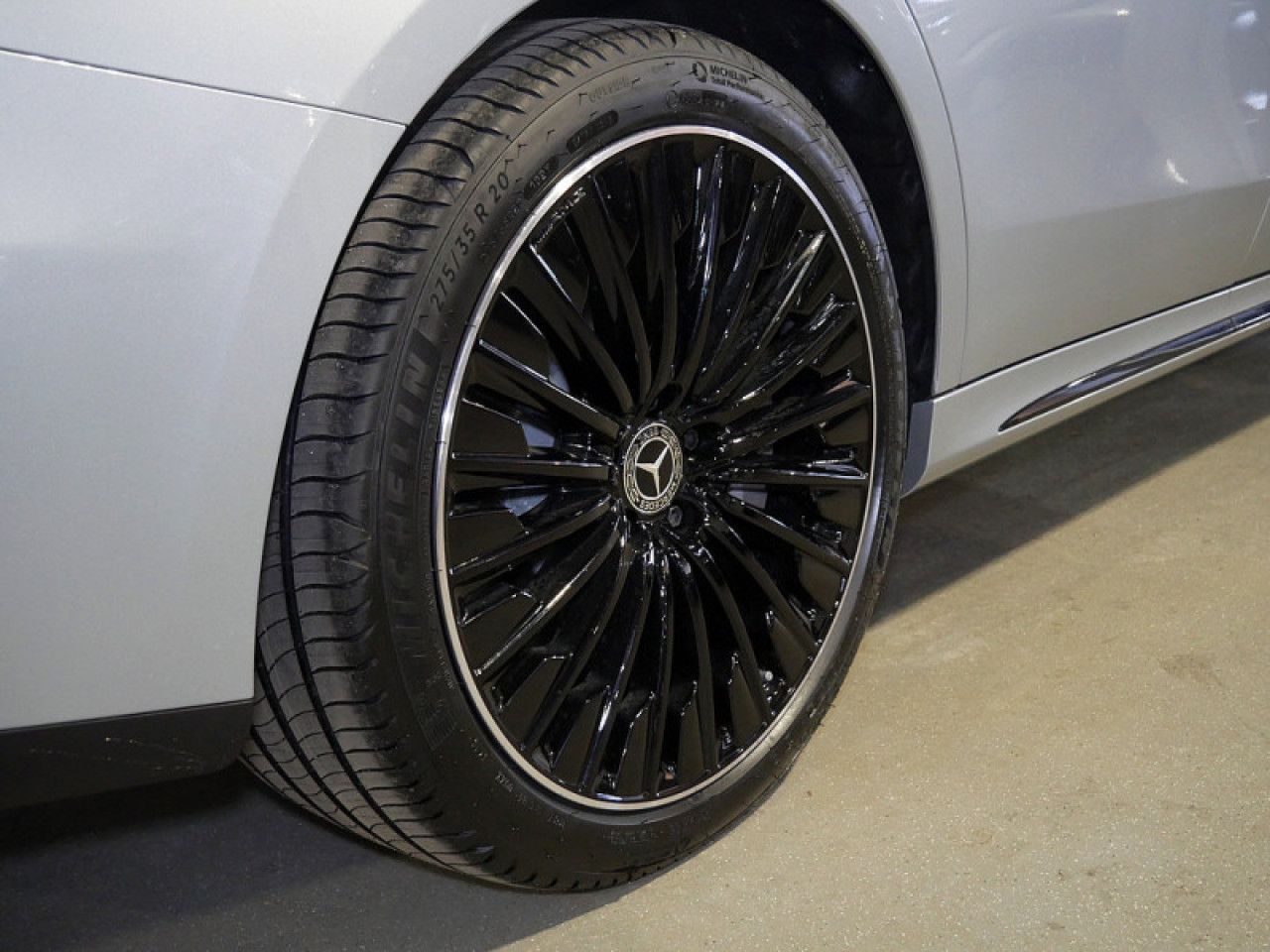 Mercedes-Benz E-Klasse – Bild 10