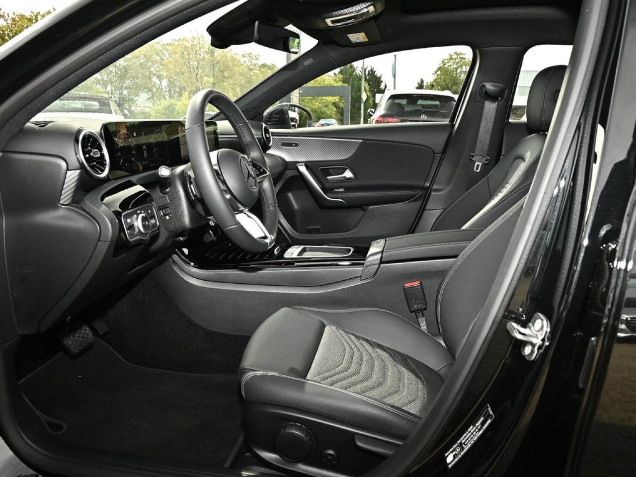 Mercedes-Benz A-Klasse – Bild 9
