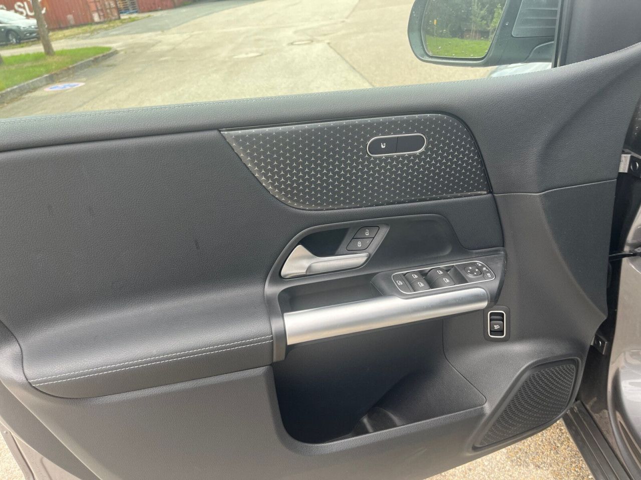 Fahrzeugbild 15 / 15