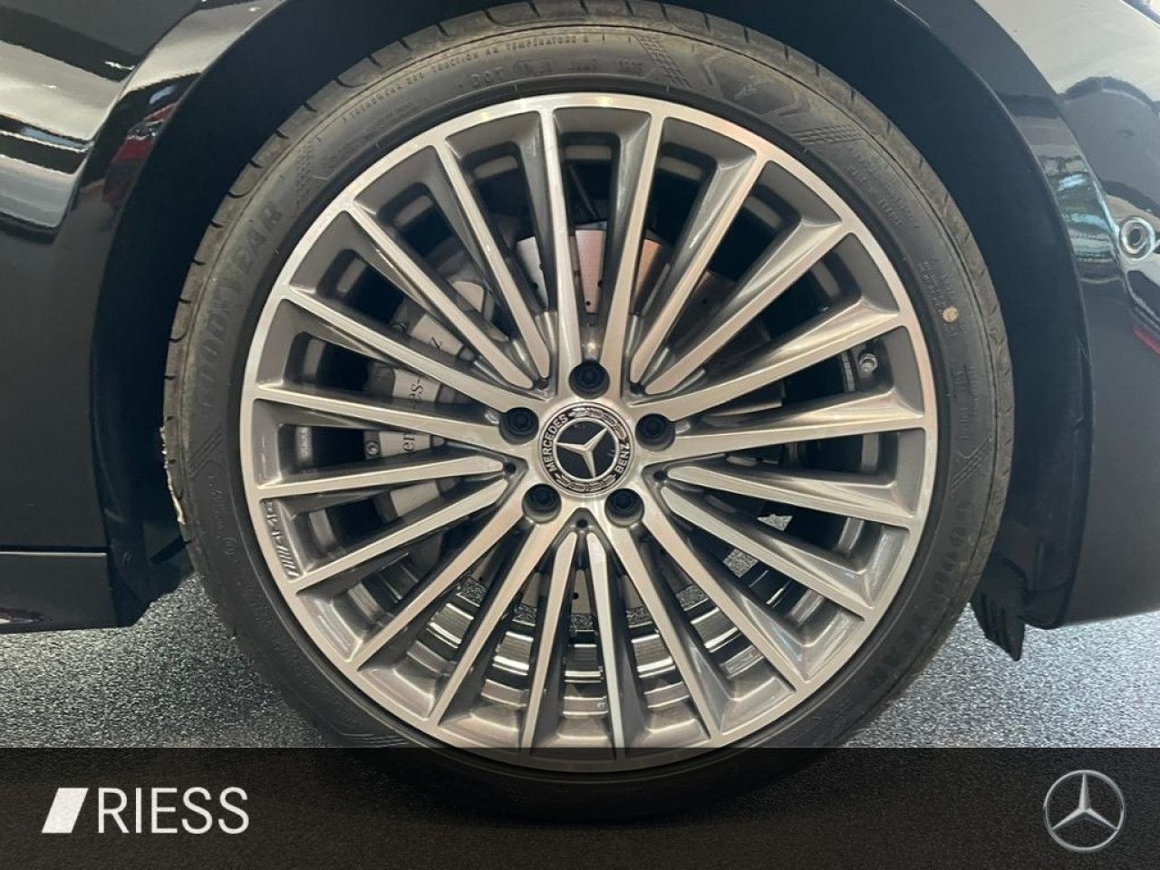 Mercedes-Benz C-Klasse – Bild 9