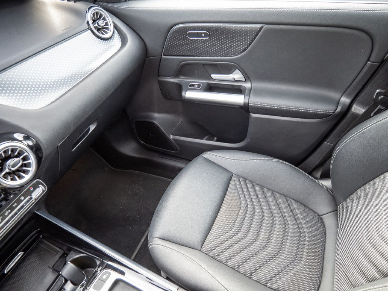 Mercedes-Benz EQA – Bild 15