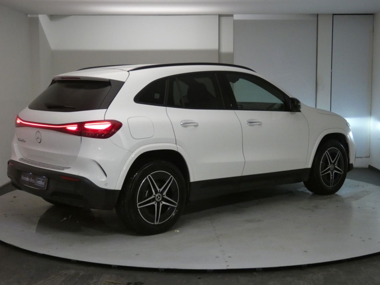 Photo du v&eacute;hicule 4 / 18