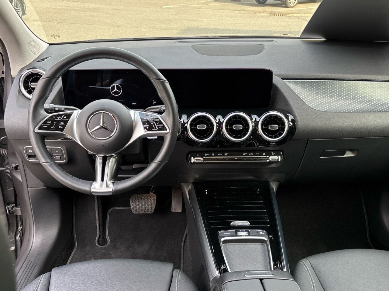 Mercedes-Benz GLA – Bild 9