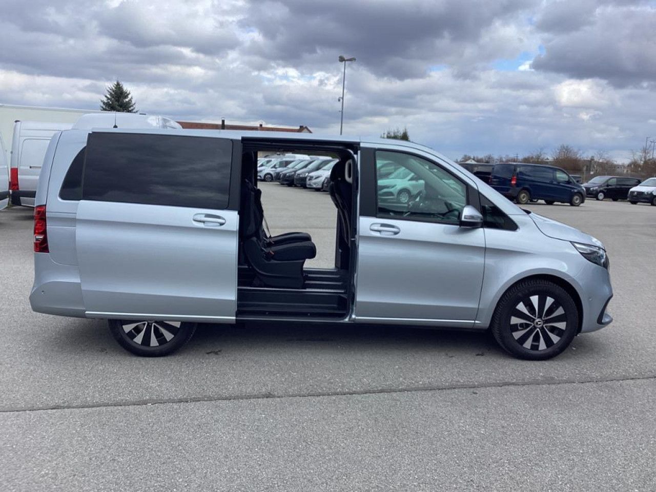 Mercedes-Benz V-Klasse – Bild 10