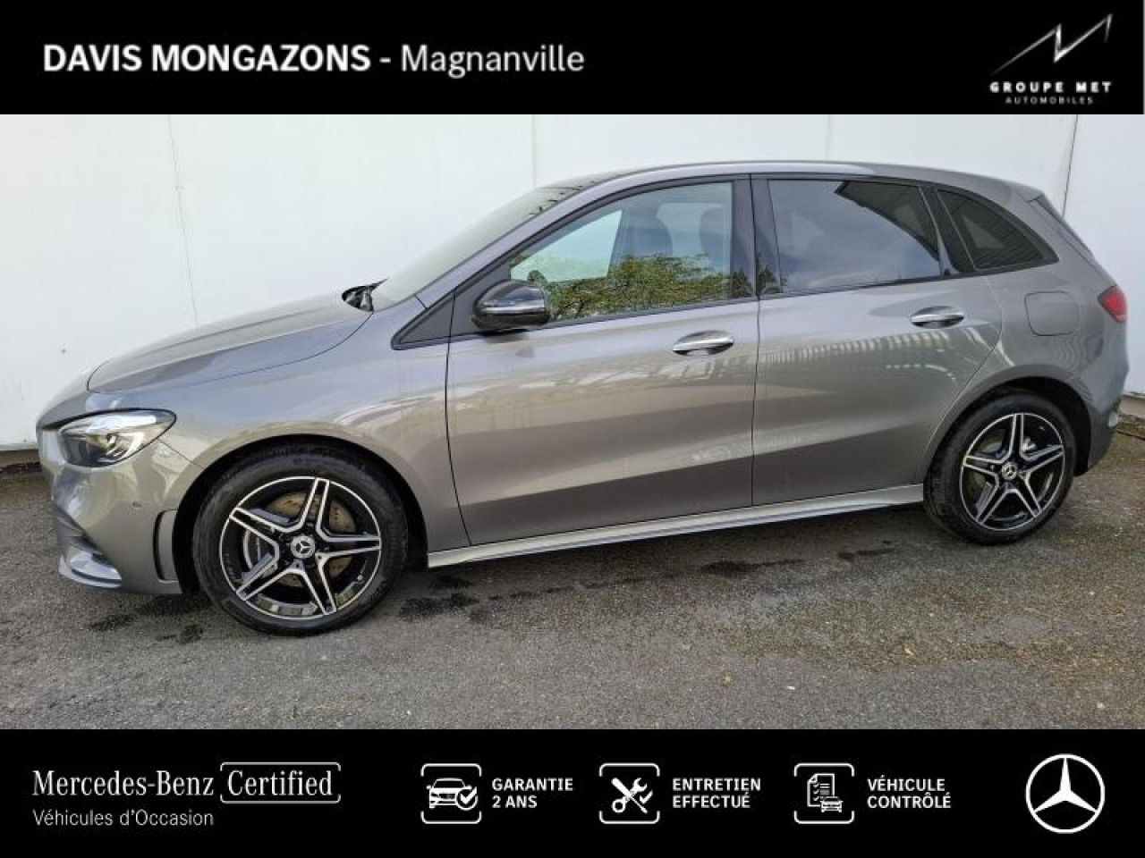 Photo du v&eacute;hicule 3 / 18