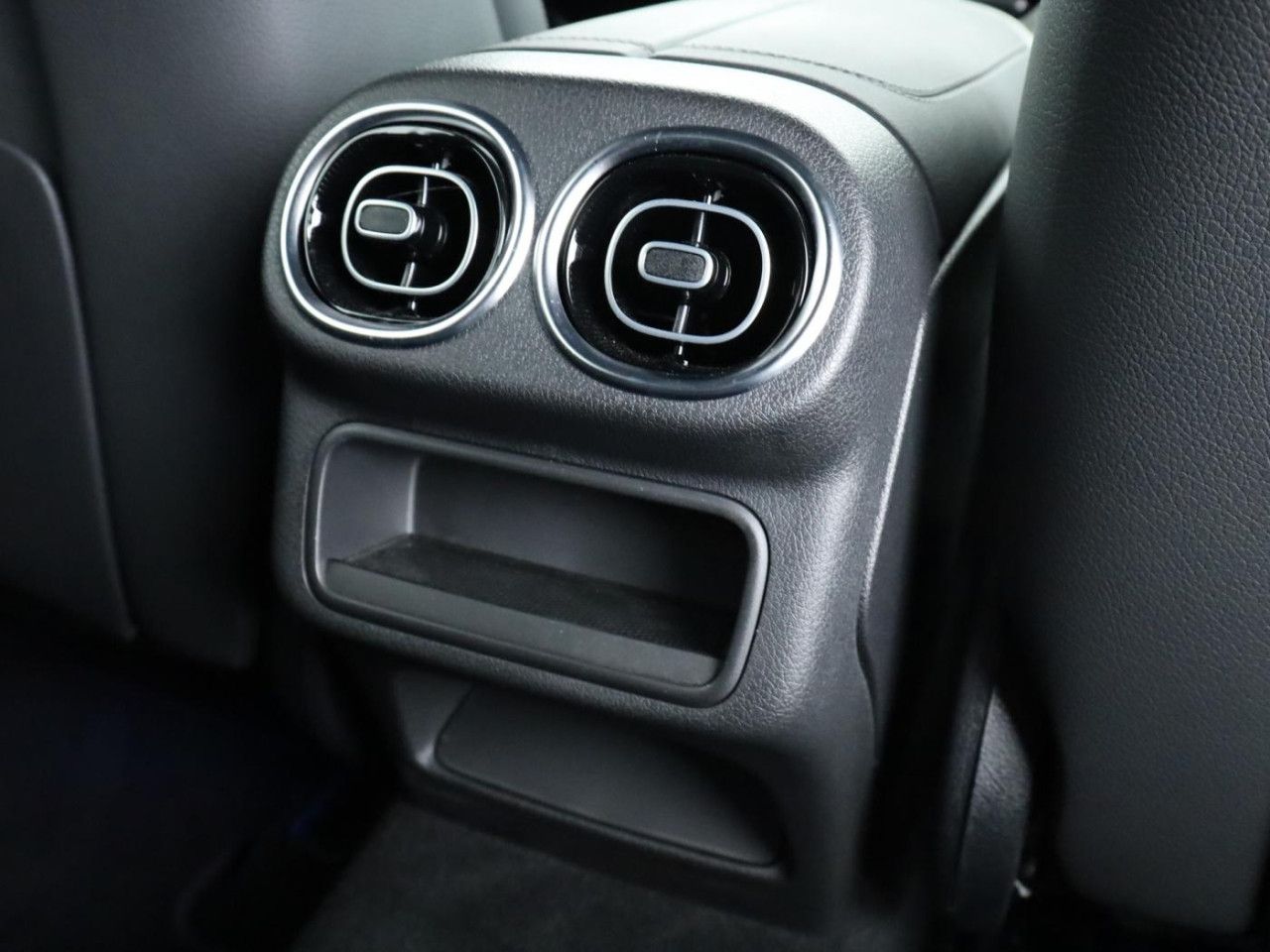 Fahrzeugbild 23 / 27