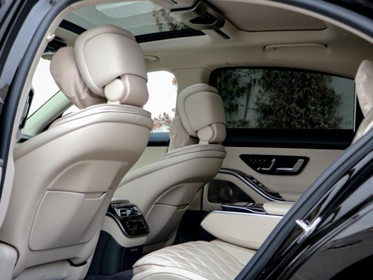 Photo du v&eacute;hicule 17 / 18