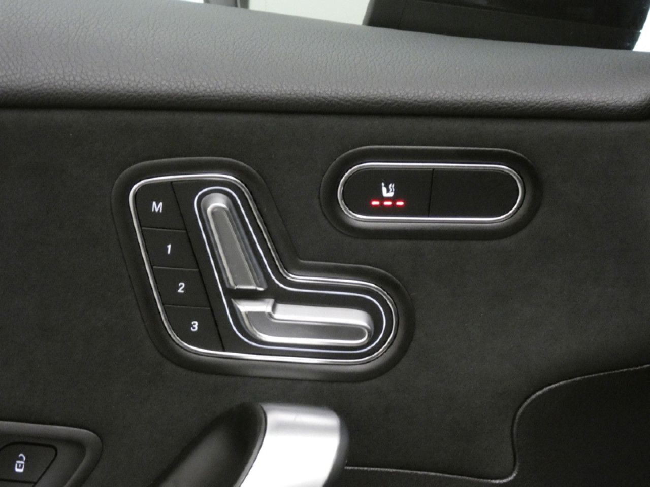 Photo du v&eacute;hicule 13 / 18