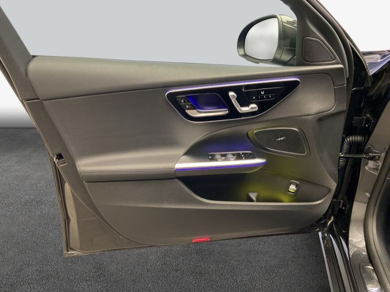 Mercedes-Benz C-Klasse – Bild 15